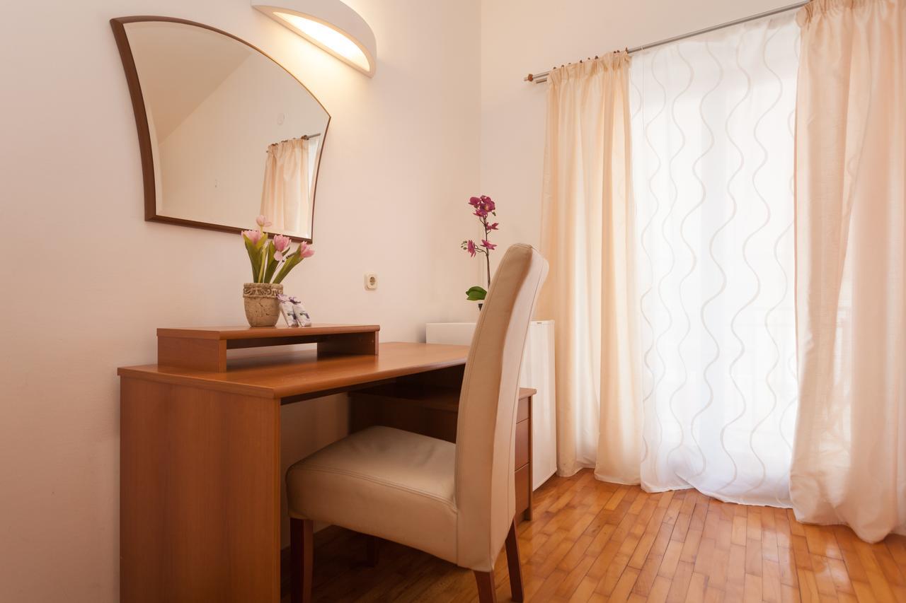 Apartments Alice Rovinj Bagian luar foto