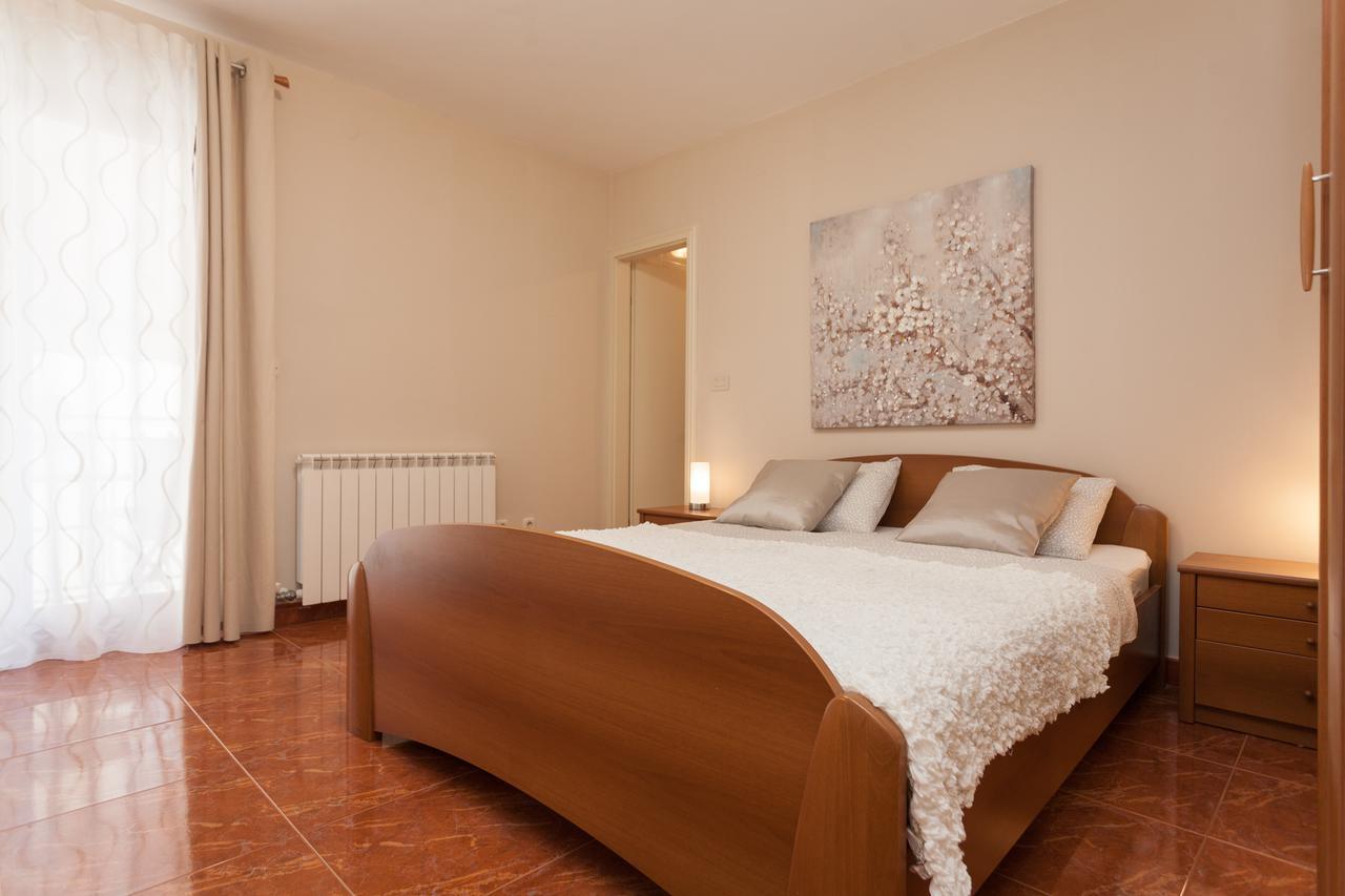 Apartments Alice Rovinj Bagian luar foto